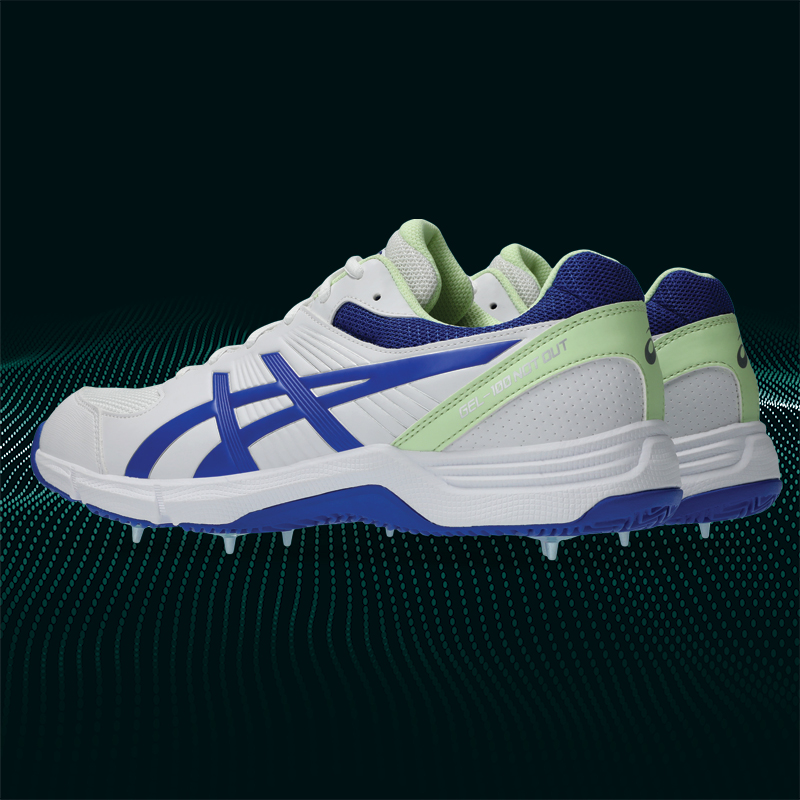 Asics Gel 100 not out full spike great value cricket shoes