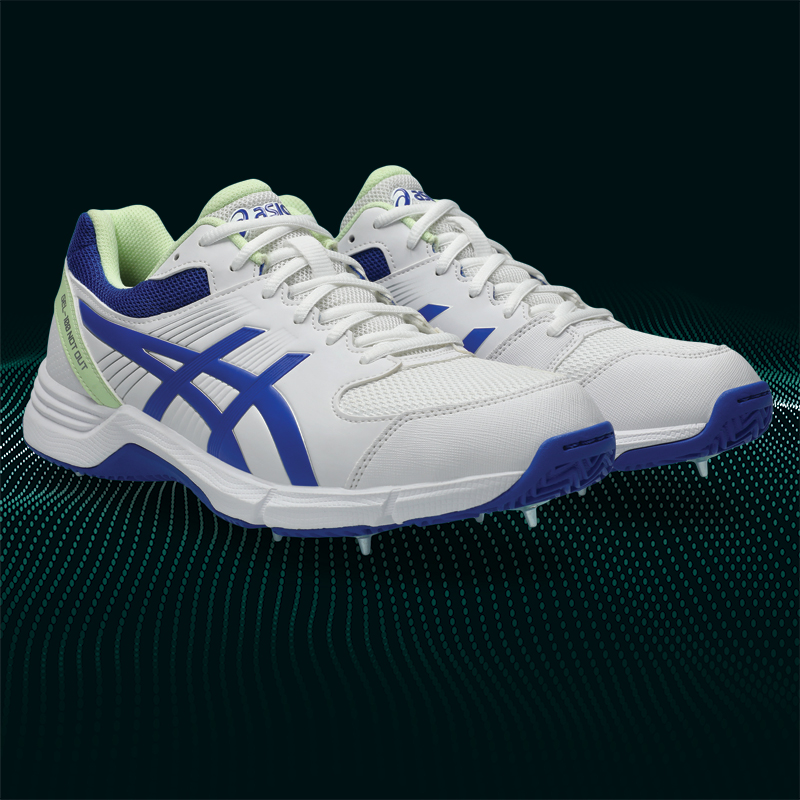 Asics Gel 100 not out full spike cricket shoes